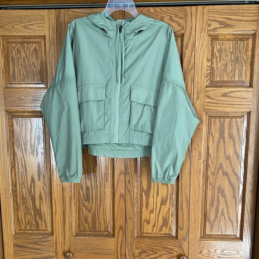 DSG CROPPED CARGO POCKET WINDBREAKER